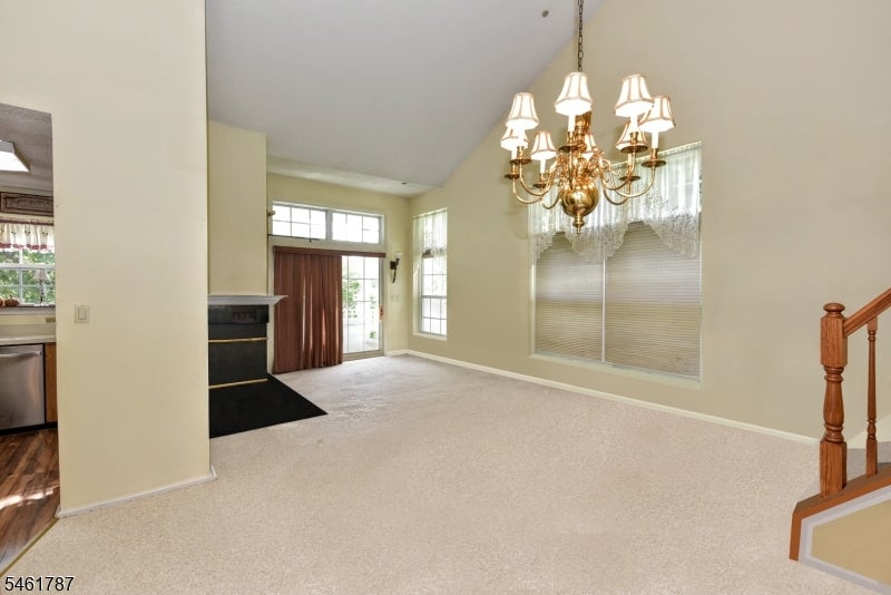1098 Devon Ct 1098