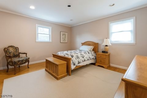 433 Midland Ave Pompton Lakes Boro NJ 07442