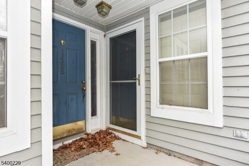 1499 Cornwall Rd 1499