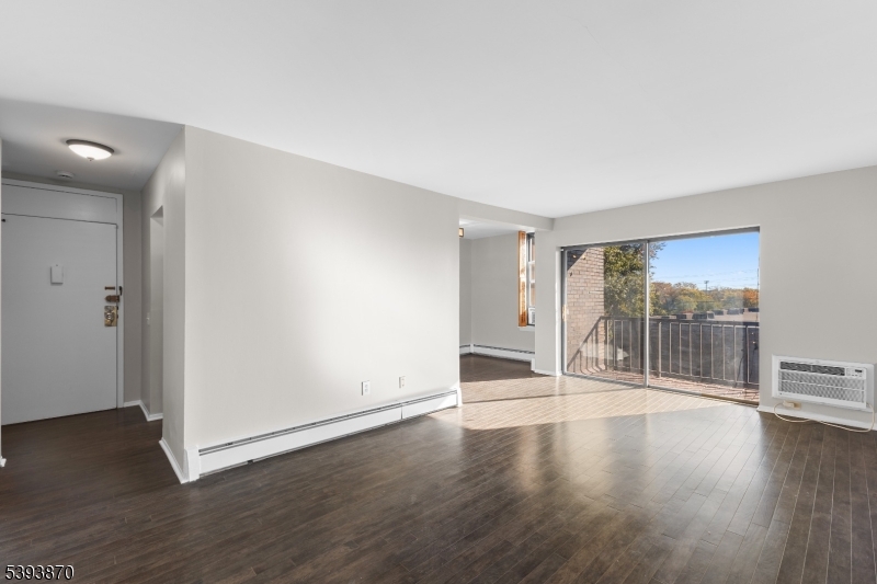 355-371 River Road K