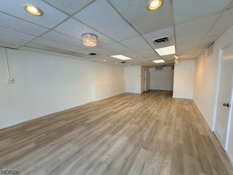 75 Westfield Ave Clark Twp. NJ 07066