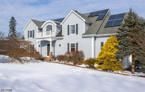 25 Manor House Rd Mount Olive Twp. NJ 07828