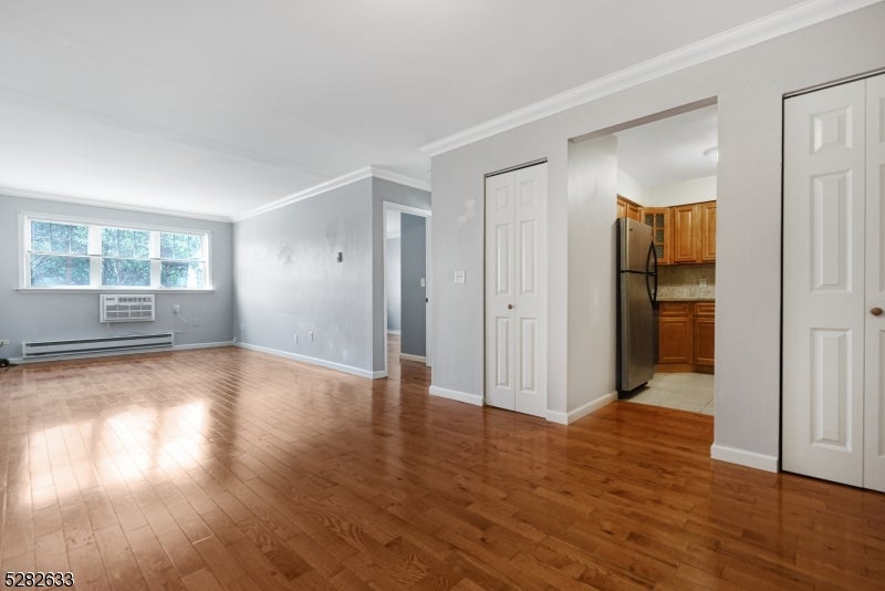 304 4th Ave Unit 212 212