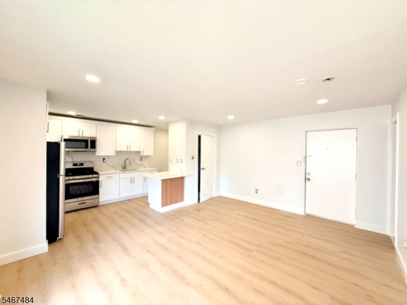 217 Park Ave