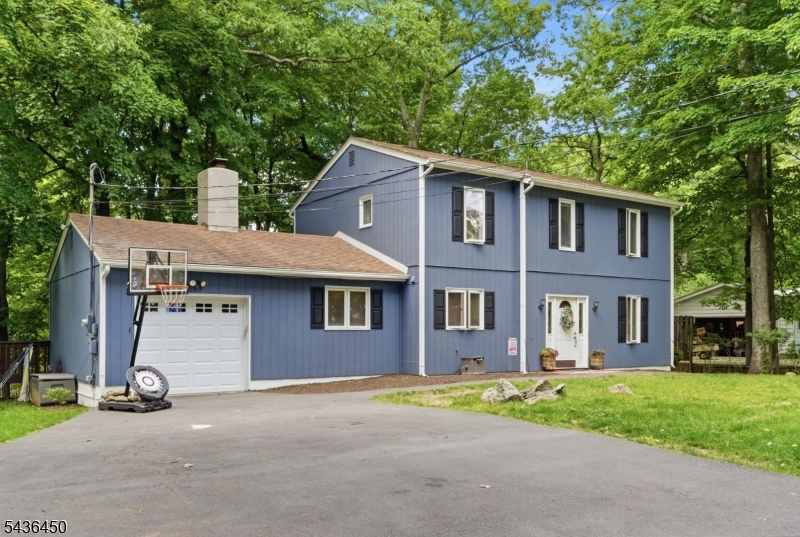 3 Crows Nest Rd