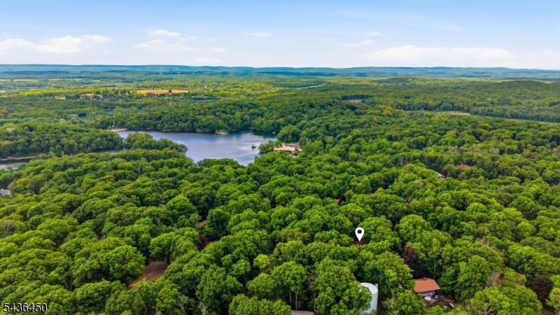 3 Crows Nest Rd
