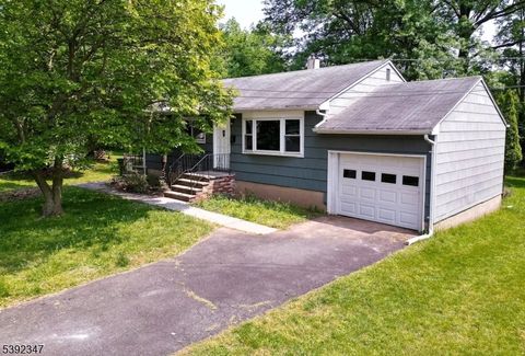 421 W 2nd Ave Roselle Boro NJ 07203