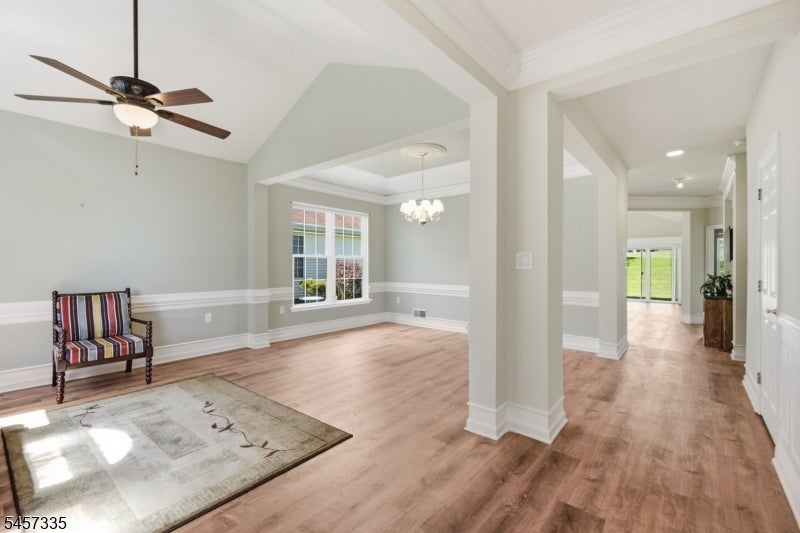 62 Kensington Cir