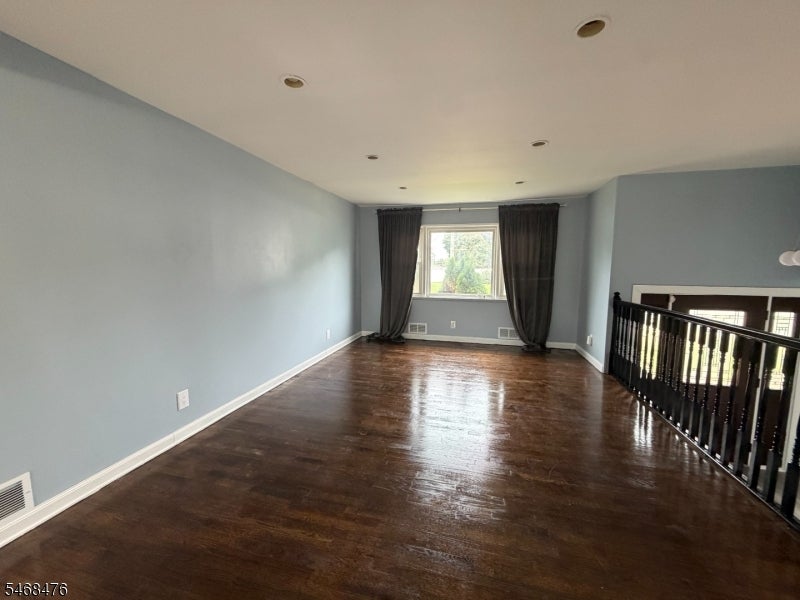 7 Winthrop Rd