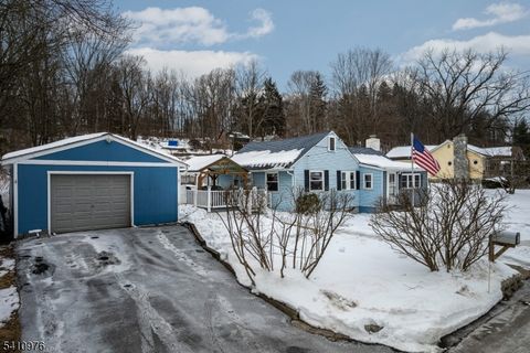 8 Myrtle Ave Mount Olive Twp. NJ 07828