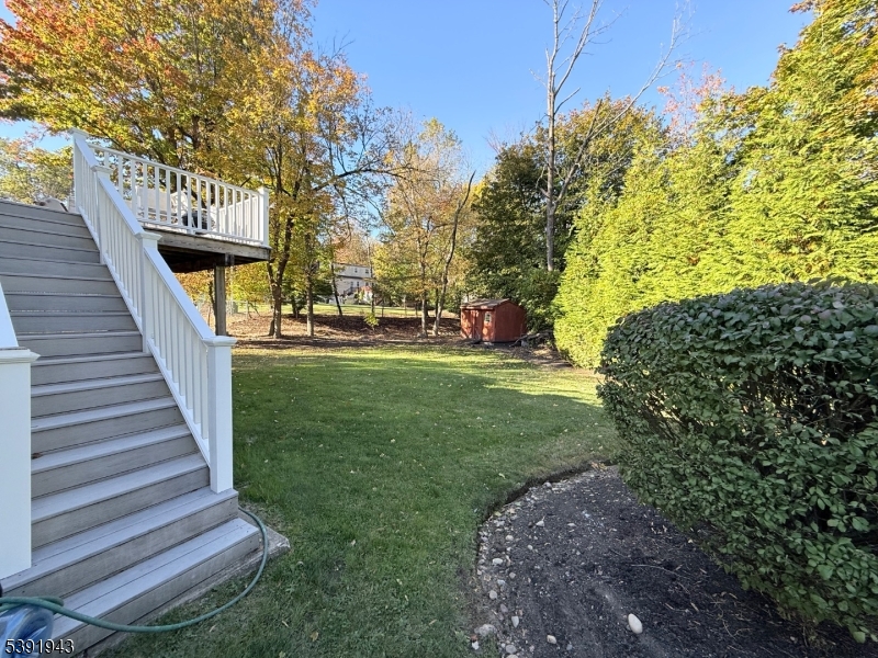 60 Brown Ave