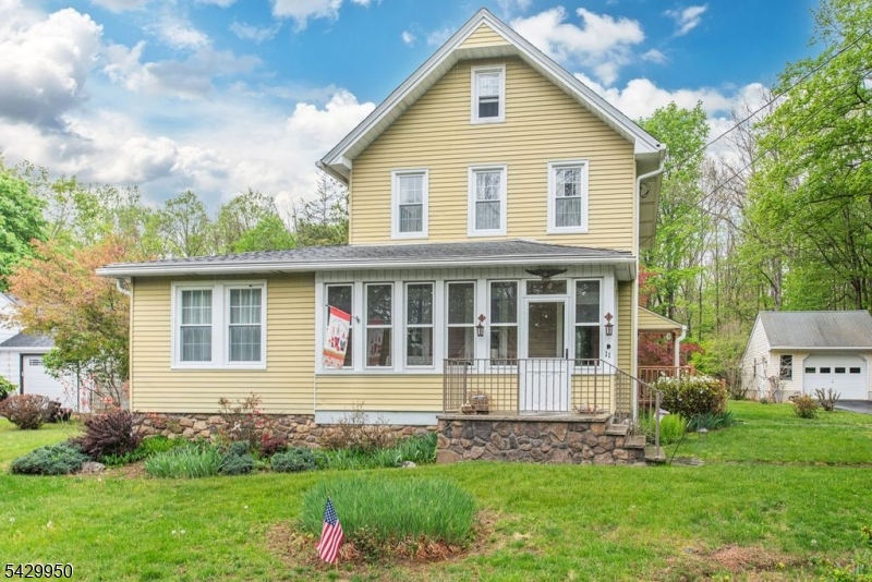 11 Oak Rd
