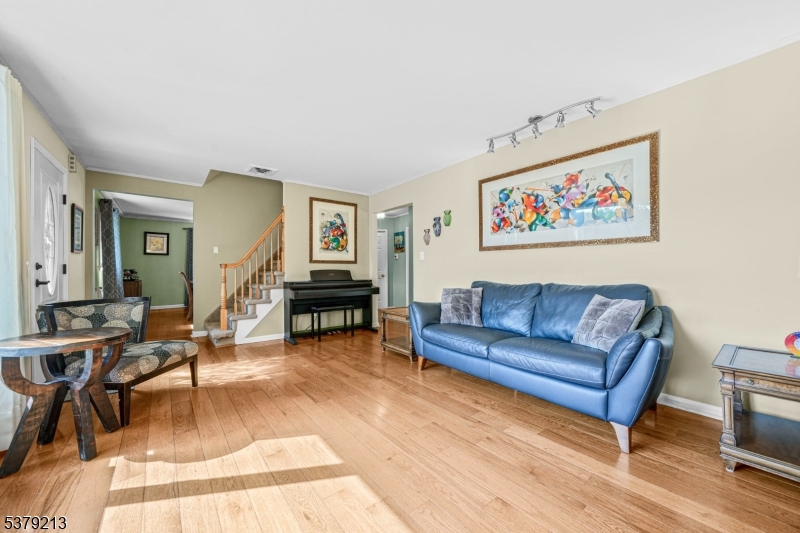 193 Pine Brook Rd