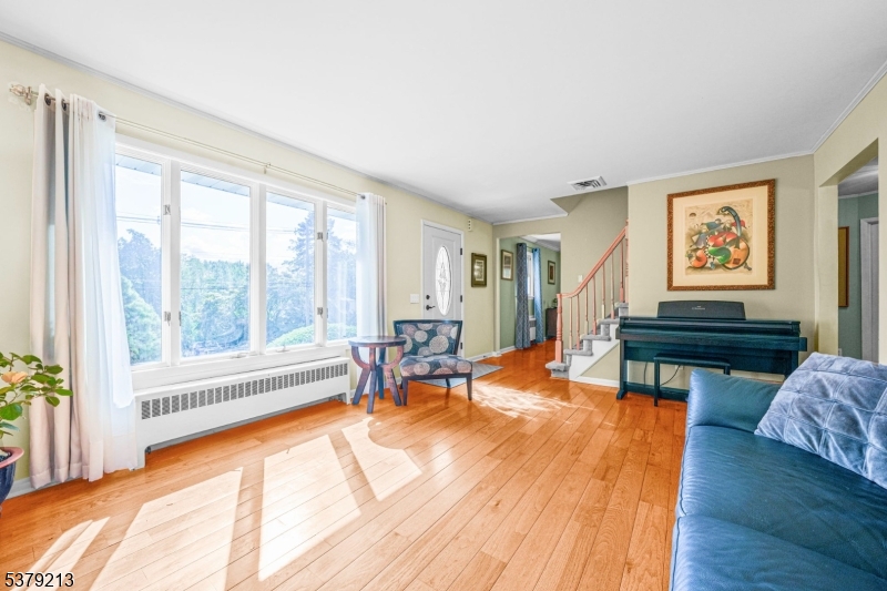 193 Pine Brook Rd