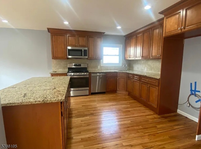 2089 Galloping Hill Rd 1