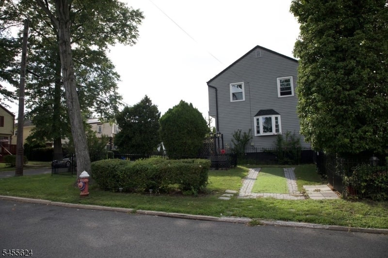 81 S Prospect Terrace