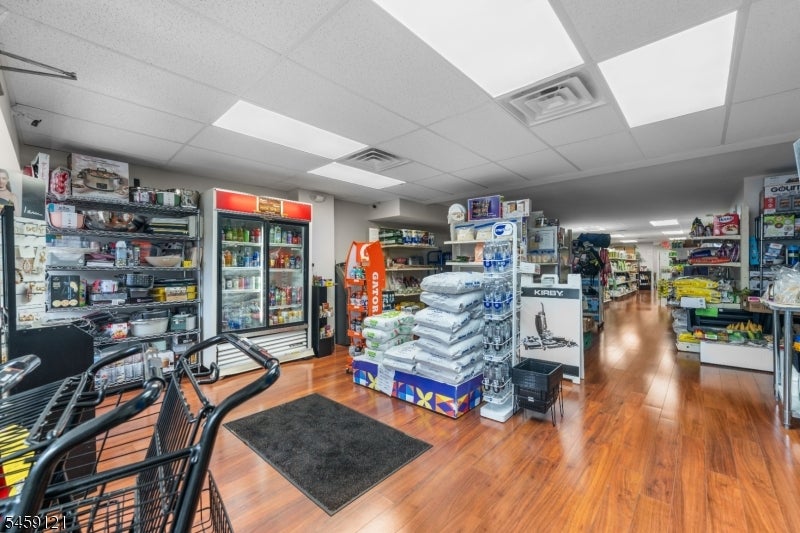 405 S Main St