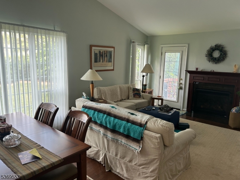 287 Morning Glory Ct