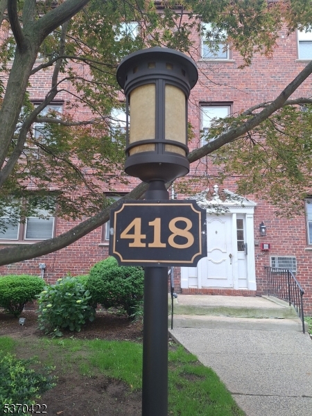 418 Main St C5