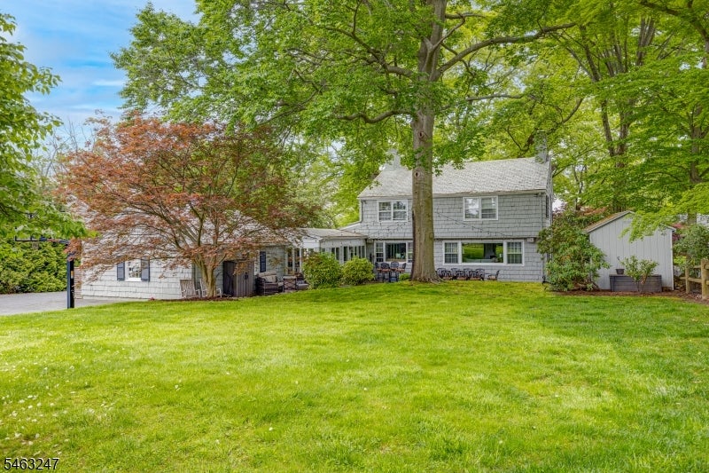 113 Golf Edge Dr