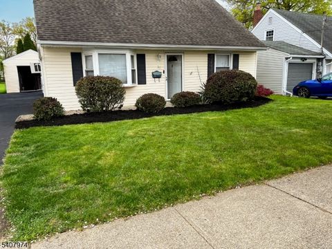35 Rose Ter Cedar Grove Twp. NJ 07009