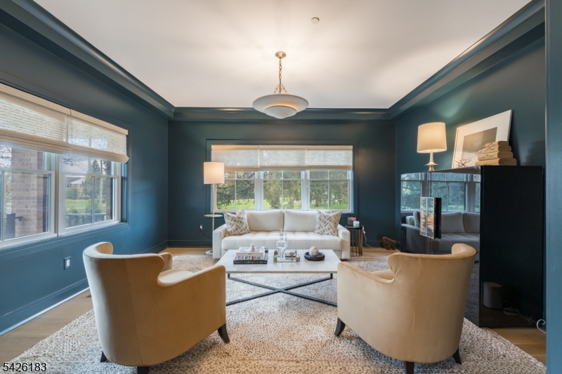 59 New England Ave 5