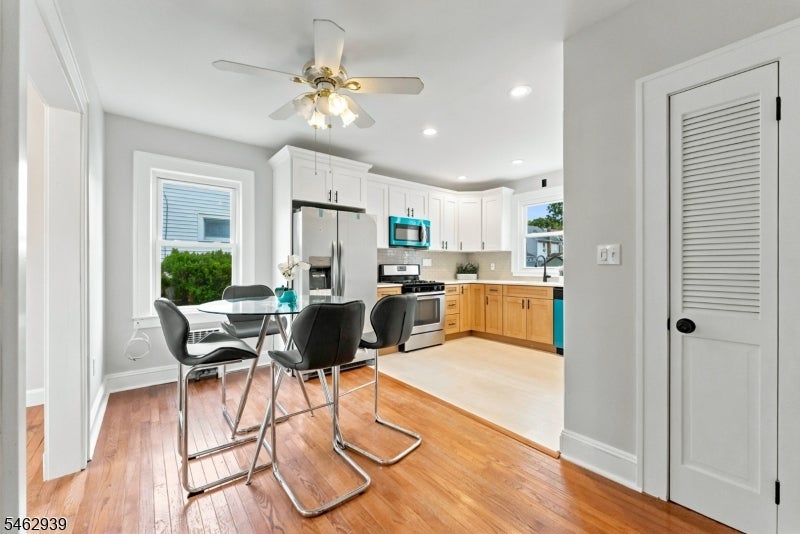 116 E Webster Ave