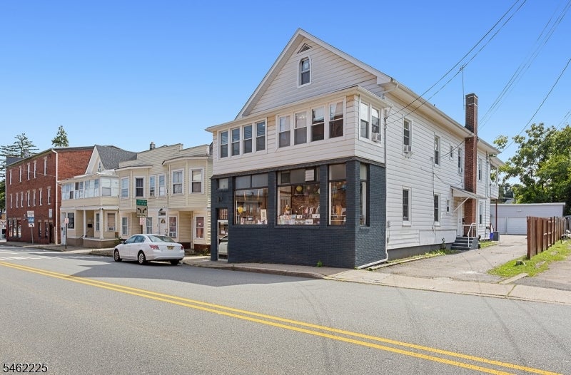 9 Kiel Ave 2