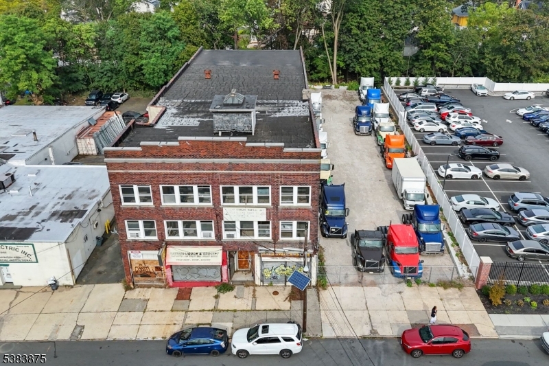 1444 N Broad St
