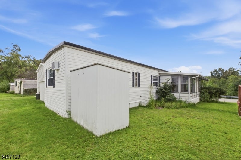 195 W Main St, Unit J J