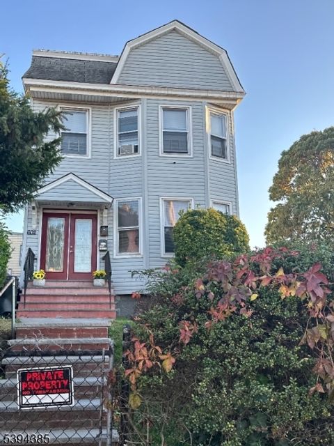 Photo of 602 Chancellor Ave, Irvington, NJ 07111 (MLS # 3995254)