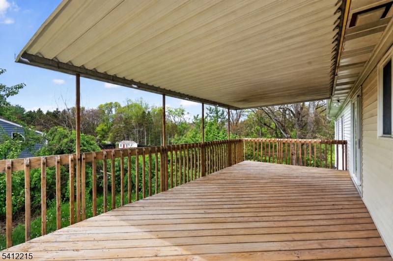 1 Mountain View Ct