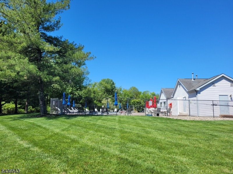 3 Freedom Ct
