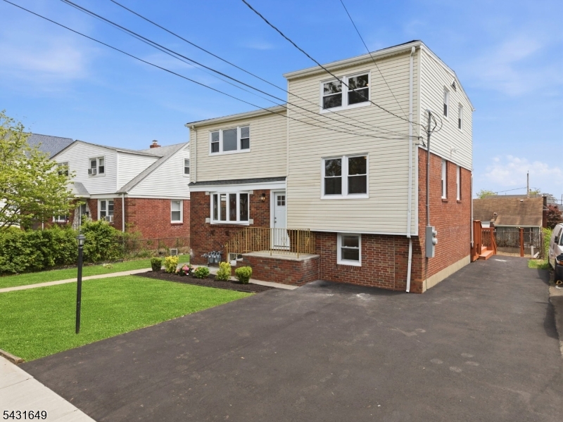 23 Prospect St