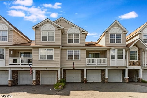 Photo for 50 Pasture Ct