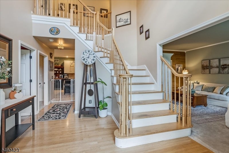 8 Saddle Ridge Rd