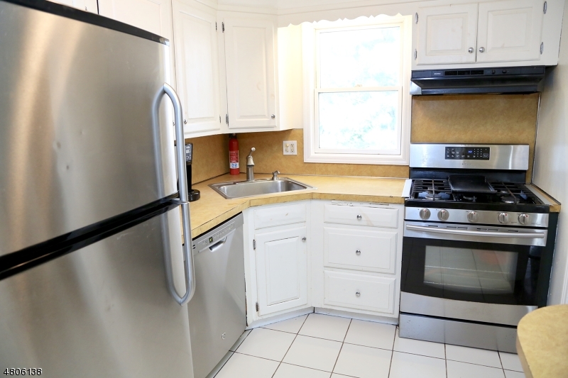 41 Beechwood Rd