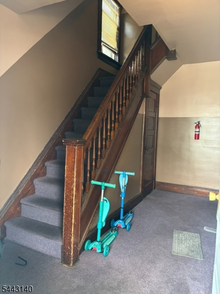 24 Cedar St
