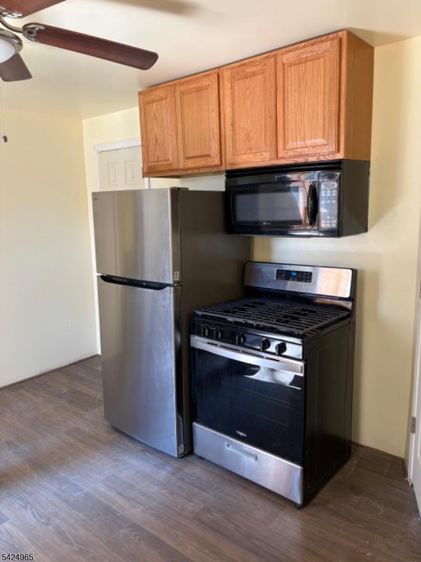 7 Filmore St 2