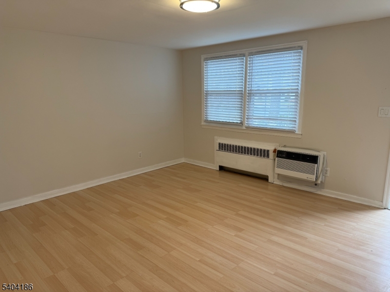 445 Morris Avenue, Unit 1A 1A