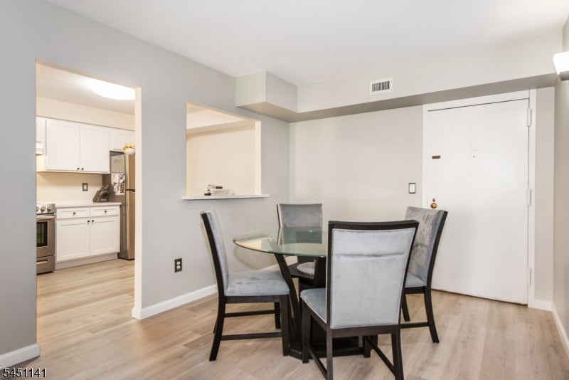 521 Piermont Ave 119