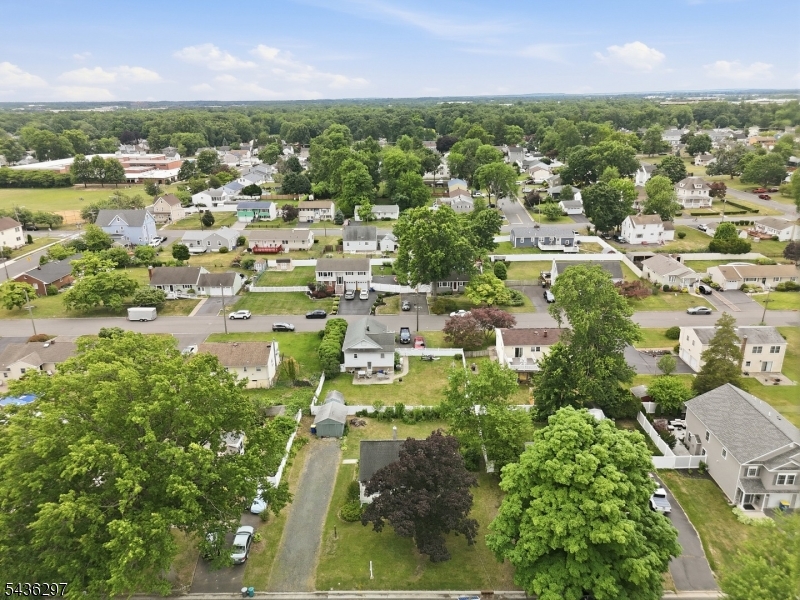 221 W Prospect St