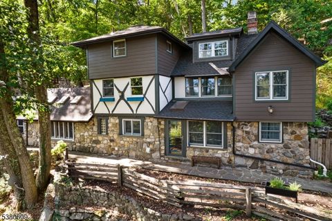 3 Hayes Ln Sparta Twp. NJ 07871