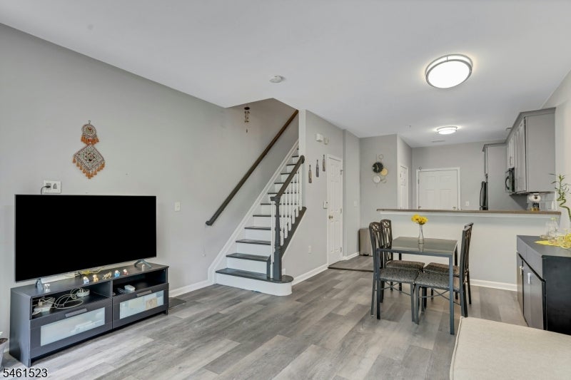408 Deluca Rd 408