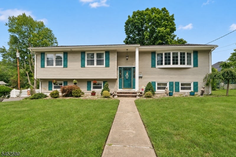 275 Saint Cloud Ave