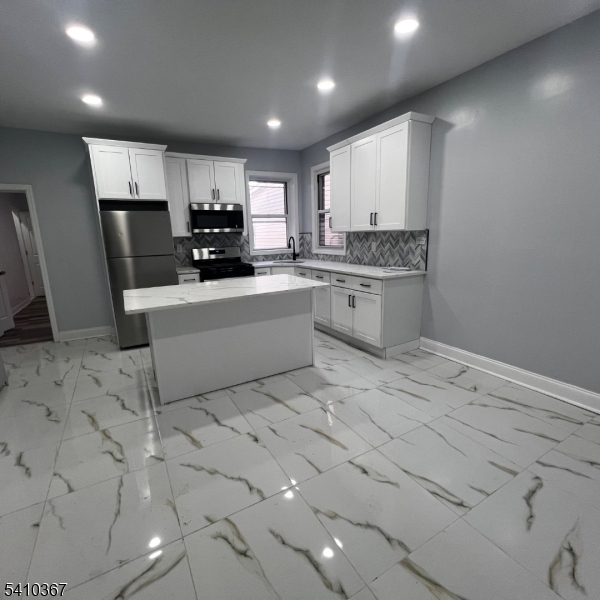 345 Summer Ave