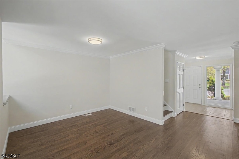 74 Cobbler Sq