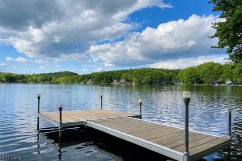 1 Beaver Ter Jefferson Twp. NJ 07885