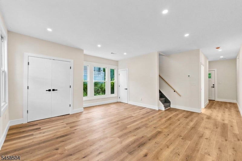 144 Main St 2