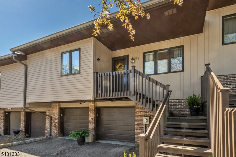 57 Peach Hill Court